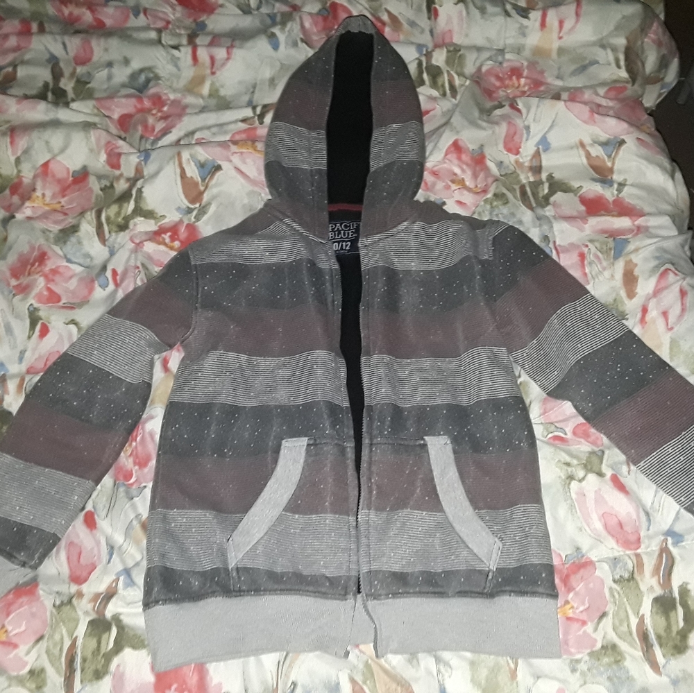 Boys jacket size 10/12